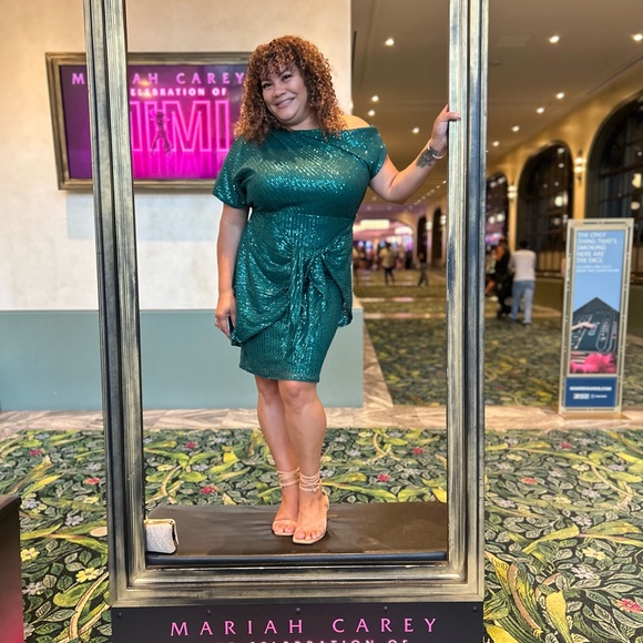 Meet your Posher, Raquel - Picture 2 of 2